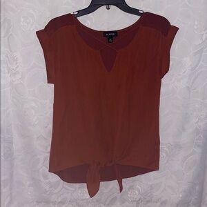 A. Byer Rust Tie-Front Cap Sleeve Blouse